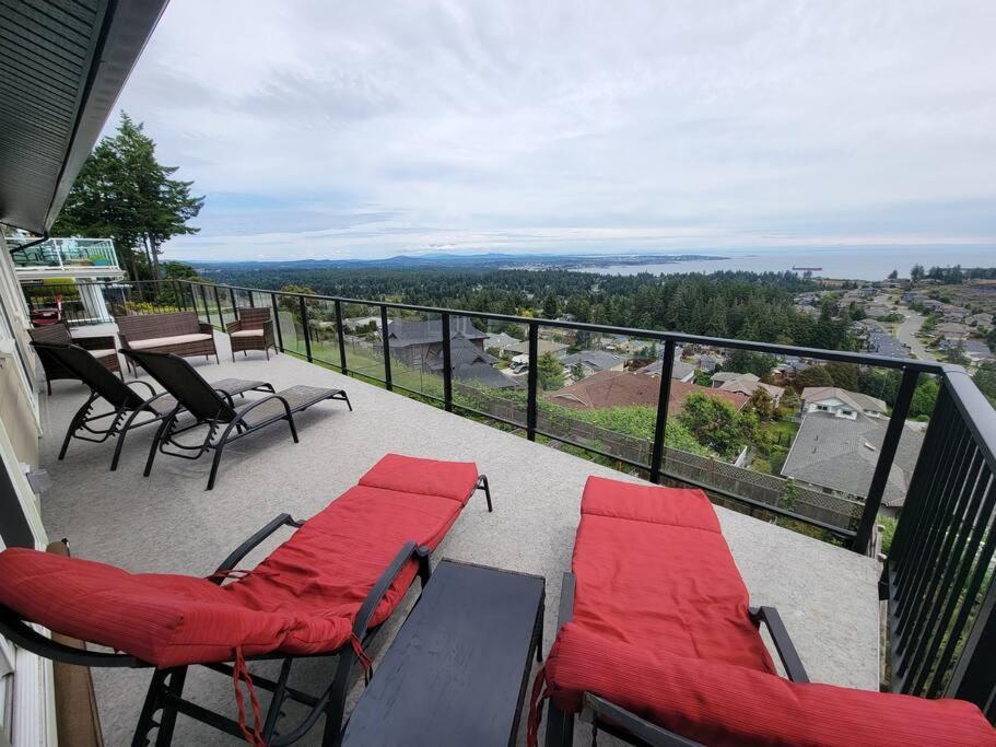 Eagle'S View Penthouse Apartment Victoria Ngoại thất bức ảnh